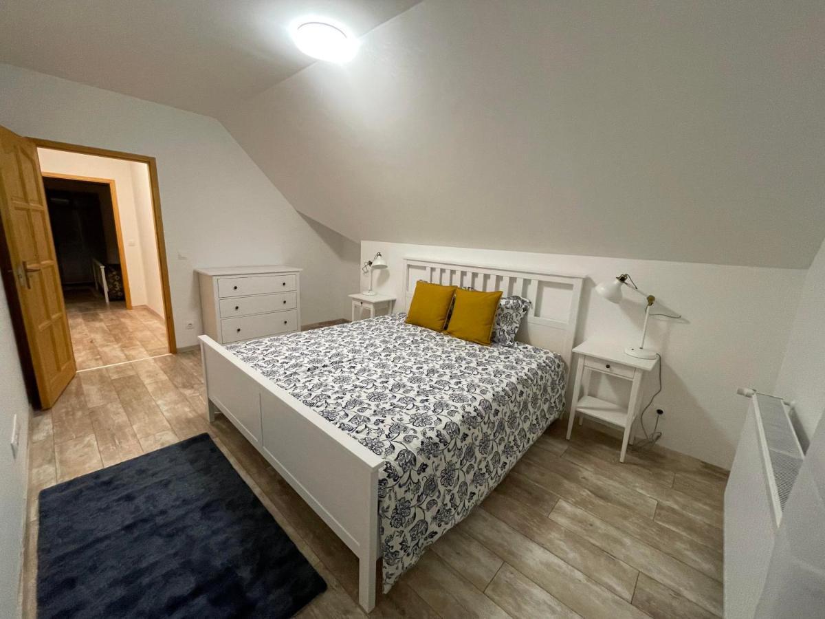 Taverna Apartman モノル エクステリア 写真